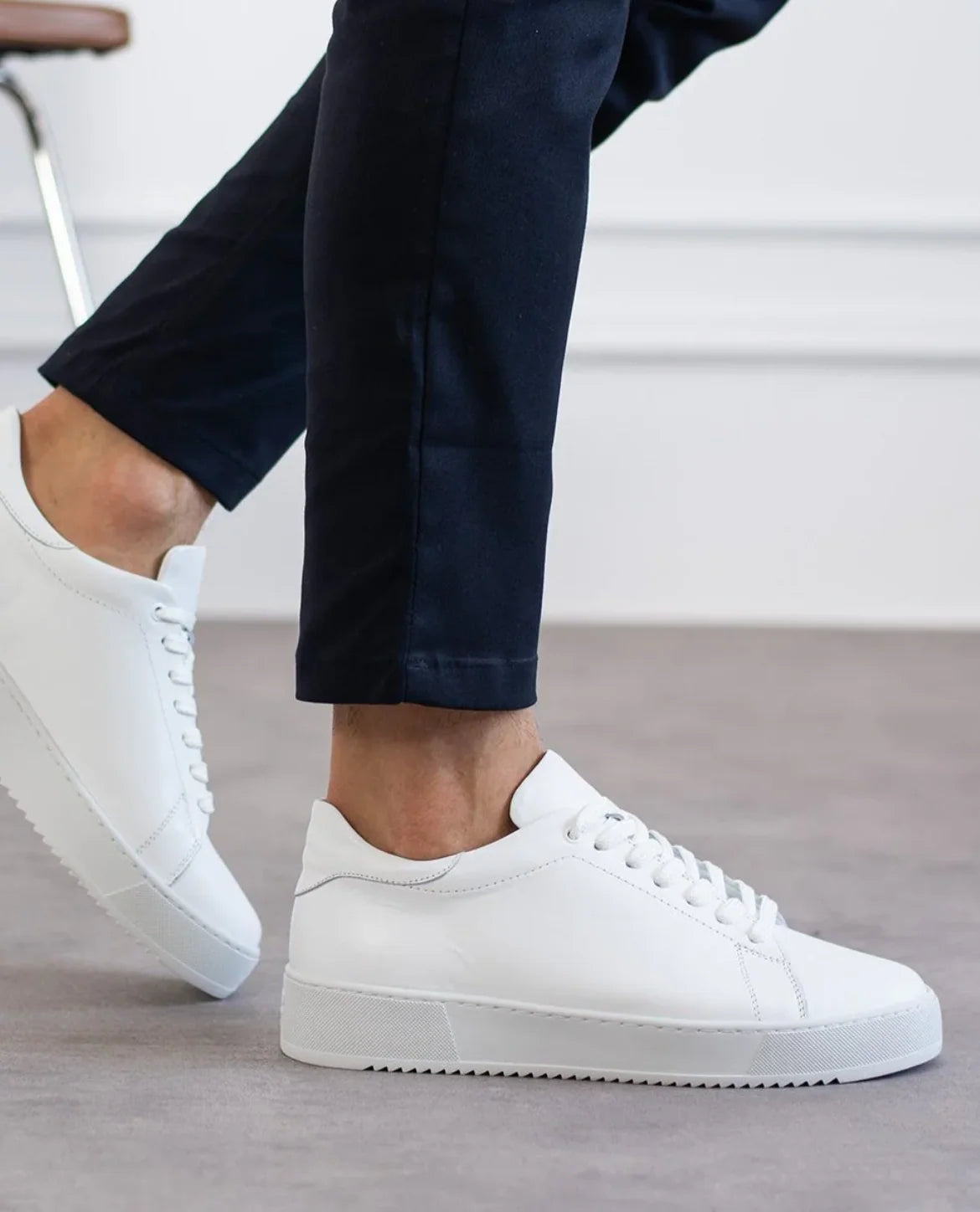 Voyager Leather Sneakers